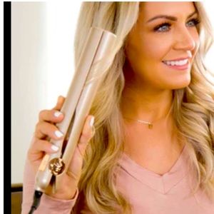 TYME All-in-One Curling and
Straightening Iron
